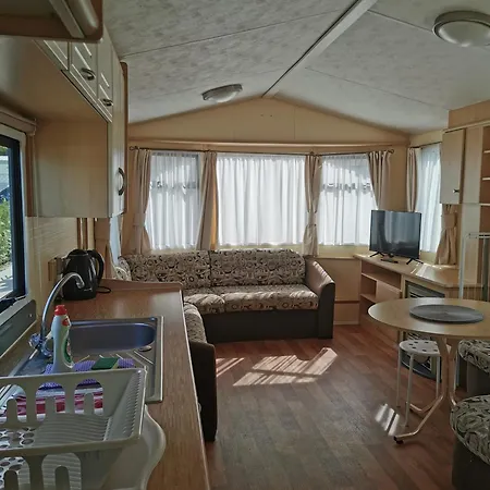 Keja Chlapowo Lodge *